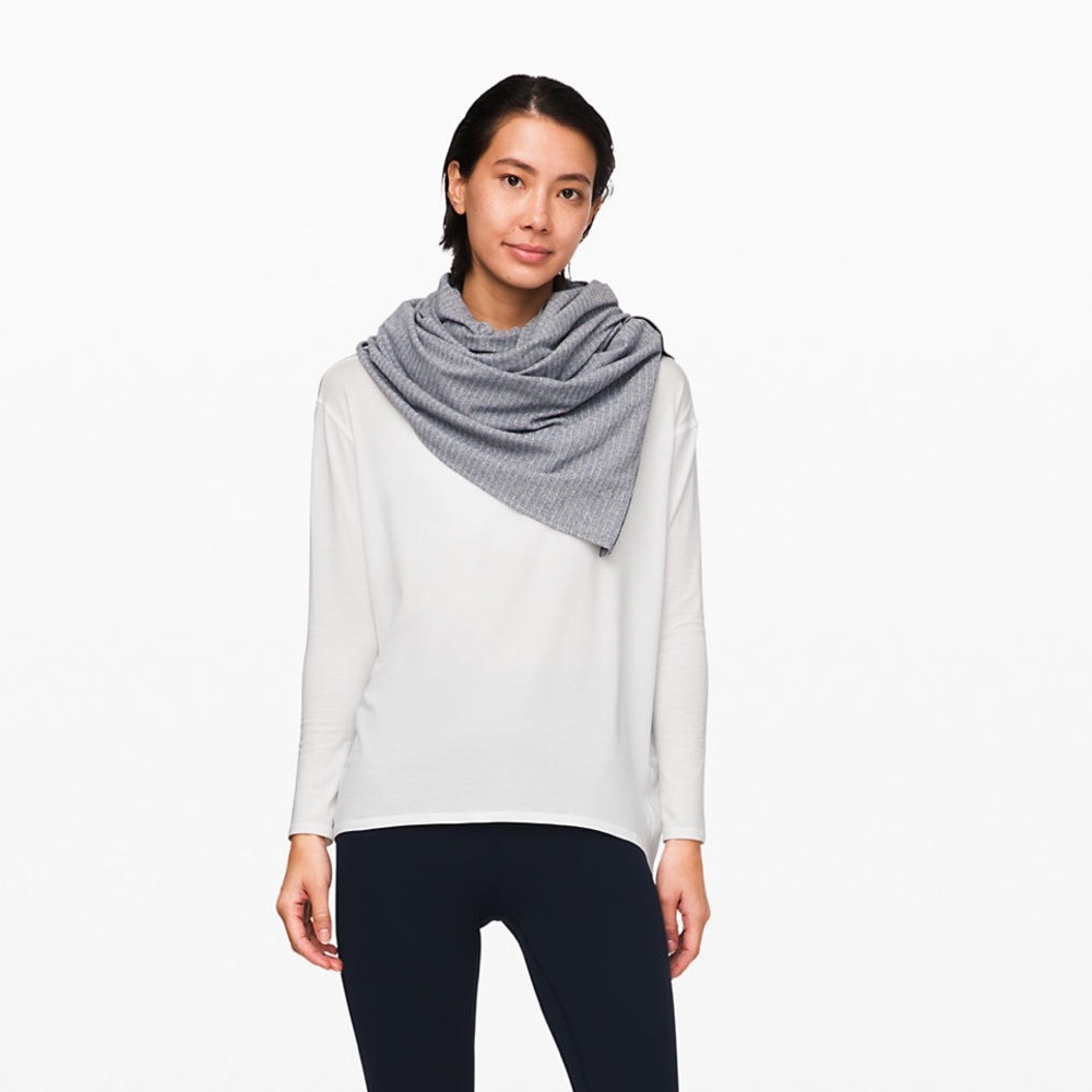 Lululemon Vinyasa scarf